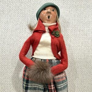 VTG Byers Choice Caroler 13" Christmas Holiday Woman Dickens Figure Singer 1982